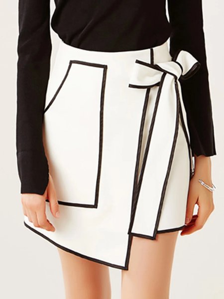 White Asymmetrical Casual Plain Mini Skirt With Belt - StyleWe.com
